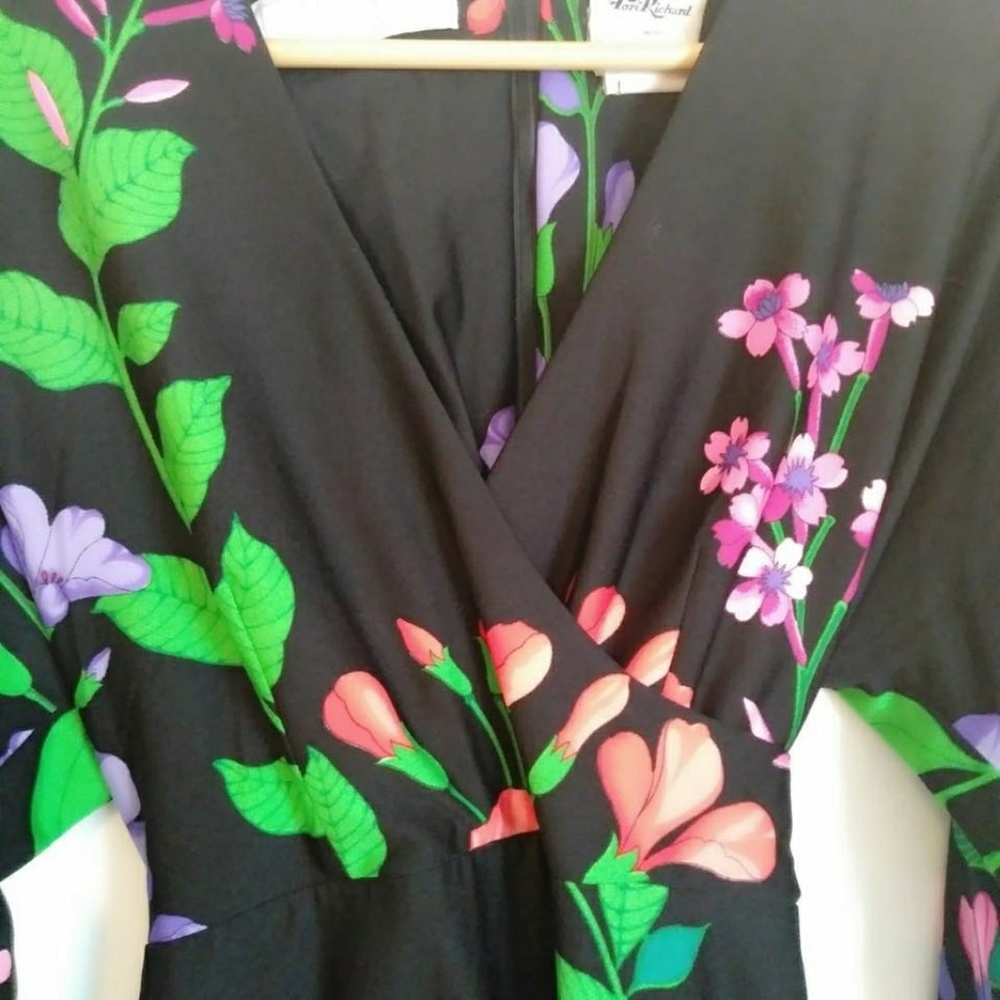 $65 Tori Richard Vintage 70s Kimono Hawaiian - Picture 2 of 5
